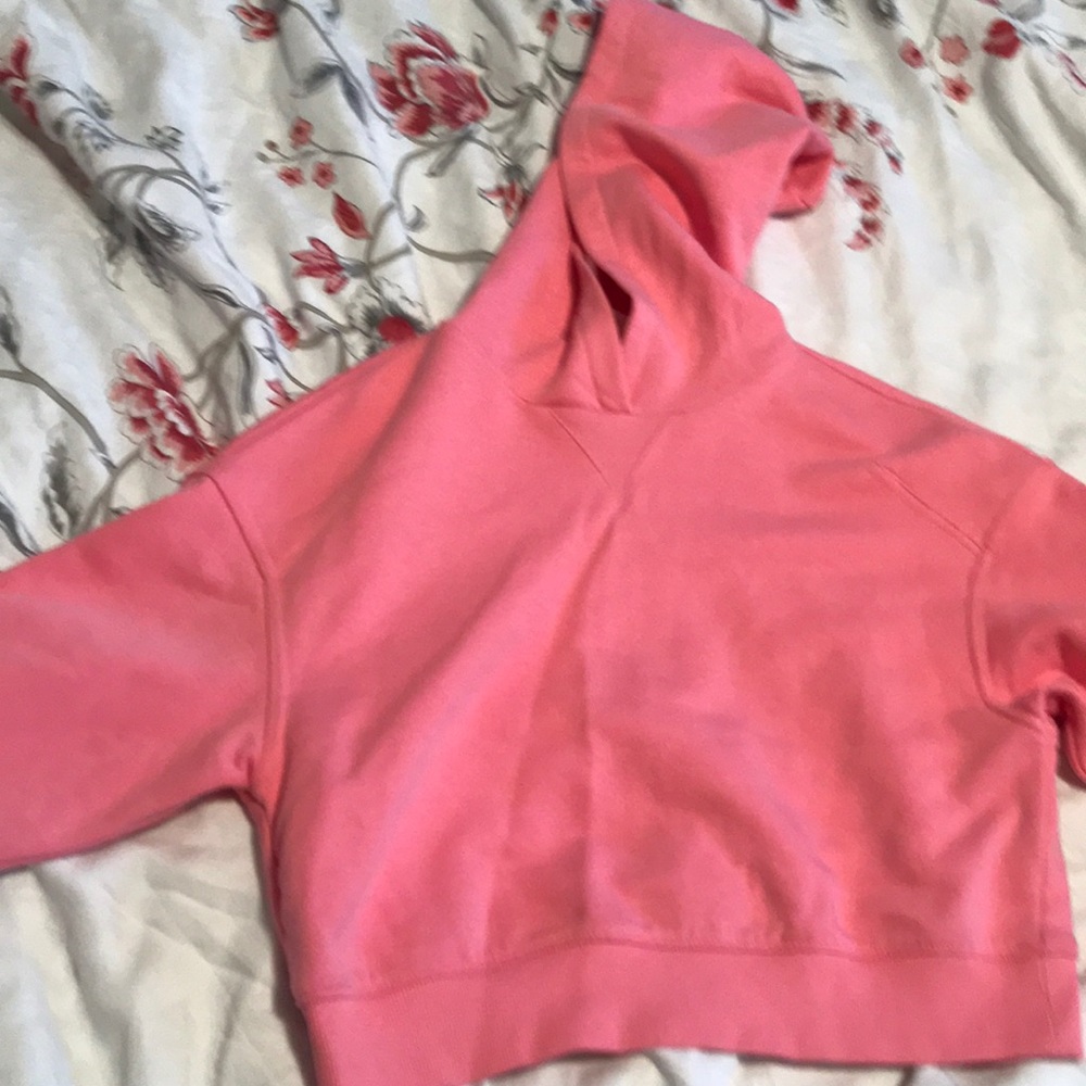 pink crop top with hoodie